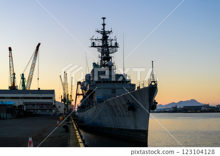 Patrol boats and ships at sea with the sunset in the background "Warships, ships, vessels, boats" Yatsushiro Port (Yatsushiro City) 123104128