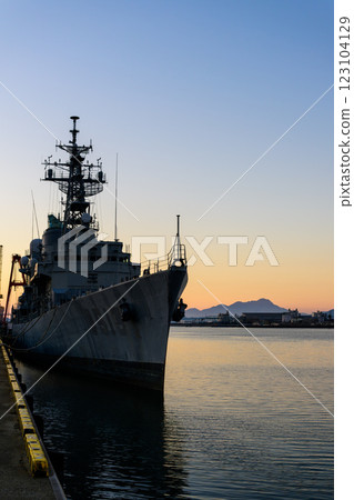 Patrol boats and ships at sea with the sunset in the background "Warships, ships, vessels, boats" Yatsushiro Port (Yatsushiro City) 123104129