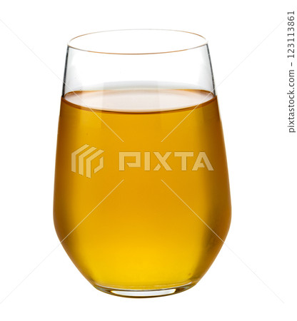 Fresh apple juice isolated on a white background 123113861
