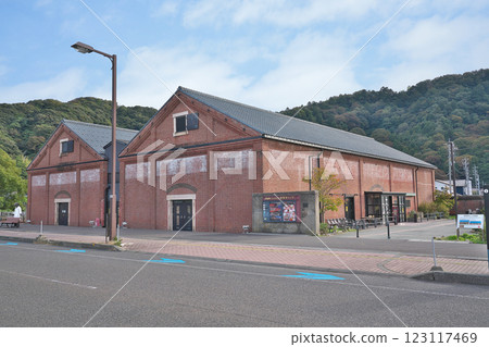 [鶴岡紅磚倉庫]福井縣敦賀市鹿崎市 123117469