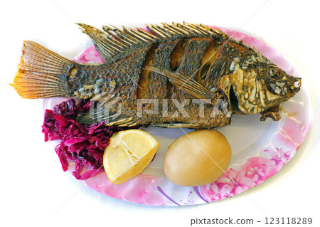 Grilled sea fish on plate 123118289