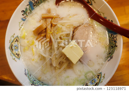 味噌咖哩牛奶拉麵(青森縣) 味噌咖哩牛奶拉麵(青森縣) 123118971