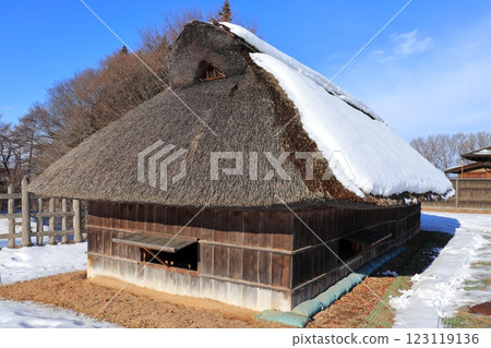 歷史遺跡:根城廣場 - 本丸遺址復原 - 日本百座城堡之一(青森) 歷史遺跡:根城廣場 - 本丸遺址復原 - 日本百座城堡之一(青森) 123119136