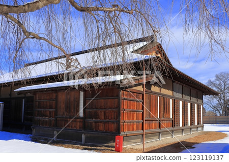 歷史遺跡:根城廣場 - 本丸遺址復原 - 日本百座城堡之一(青森) 歷史遺跡:根城廣場 - 本丸遺址復原 - 日本百座城堡之一(青森) 123119137