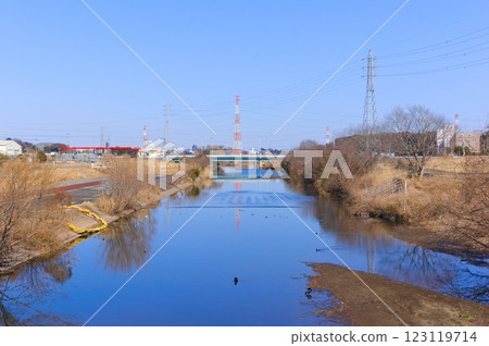 2025 年 2 月千葉縣柏市大津川沿岸的風景 123119714
