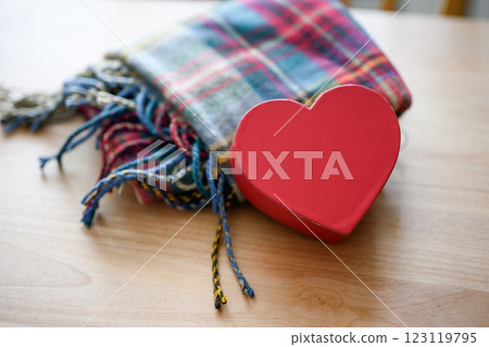 Red heart box Red heart box 123119795