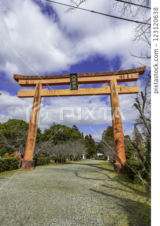 Yamaguchi Yasaka Shrine Large Torii Gate Yamaguchi City, Yamaguchi Prefecture 123120638