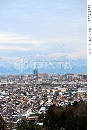 Toyama city as seen from the Kurehayama Observatory, Tateyama mountain range 123123722