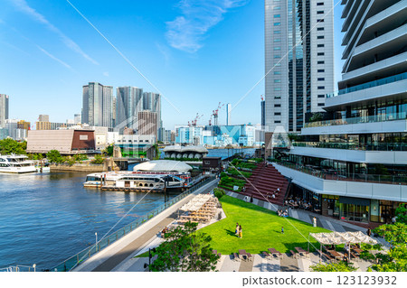 [Tokyo] Waters Takeshiba, a waterfront complex 123123932
