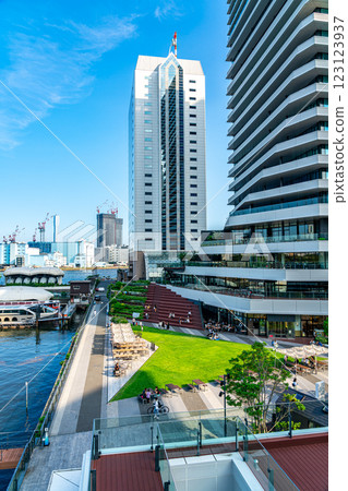 [Tokyo] Waters Takeshiba, a waterfront complex 123123937