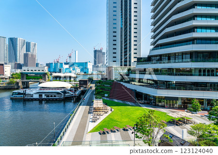 [Tokyo] Waters Takeshiba, a waterfront complex 123124040