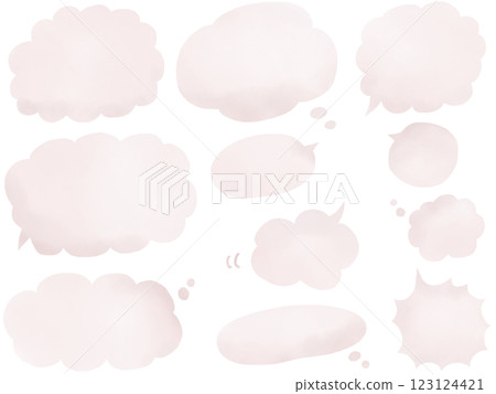 對話泡泡:一組水彩風格的粉米色手繪對話泡泡 對話泡泡:一組水彩風格的粉米色手繪對話泡泡 123124421