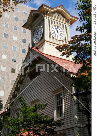 札幌鐘樓仍受遊客歡迎 123125400