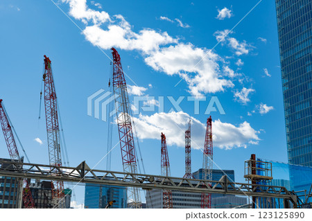 Construction work continues around Yaesu, Tokyo 2025.02 d-1 Construction work continues around Yaesu, Tokyo 2025.02 d-1 123125890