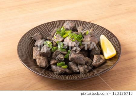 [Kagoshima Prefecture] Charbroiled black pork 123126713