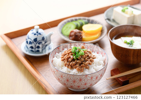 日本料理納豆飯 123127466