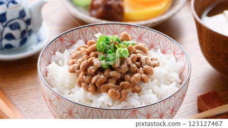 日本料理納豆飯 123127467