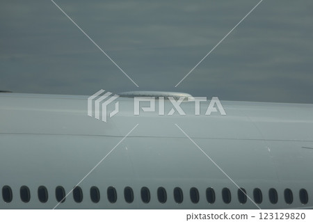 飛機天線 飛機天線 123129820