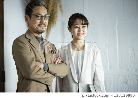 Business person working in the office Business person working in the office 123129990