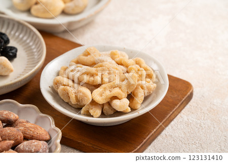 綜合 堅果 杏仁 榛果 腰果 核桃 健康 果乾 Flavored mixed nuts ナッツ 綜合 堅果 杏仁 榛果 腰果 核桃 健康 果乾 Flavored mixed nuts ナッツ 123131410