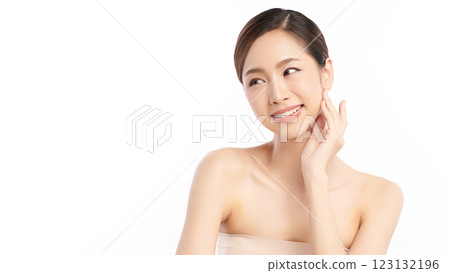 Beautiful young asian woman with clean fresh skin on white background, Face care, Facial treatment, Cosmetology, beauty and spa, Asian women portrait. 123132196