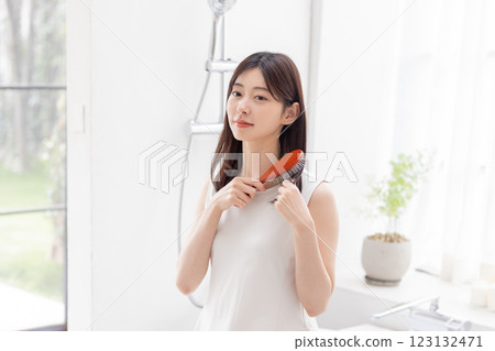美女，美女，中年婦女，微笑，發套，頭髮 123132471