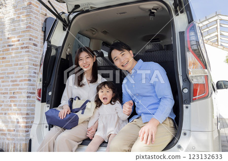 家庭旅行 123132633