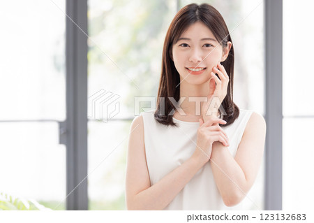 Female beauty beauty image 123132683