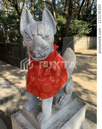 稻荷神社正面 123136305