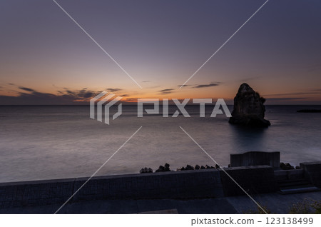 磯原海岸二島的日出 123138499