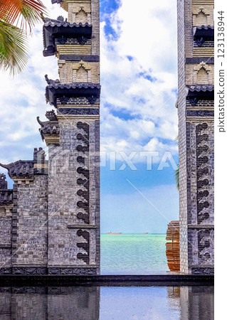 View of the main gate in the park. Taoist Park Heavenly Grottoes. Hainan, China 123138944