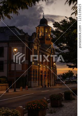 Night view of the building street in Mojiko Retro District Night view of the building street in Mojiko Retro District 123139025