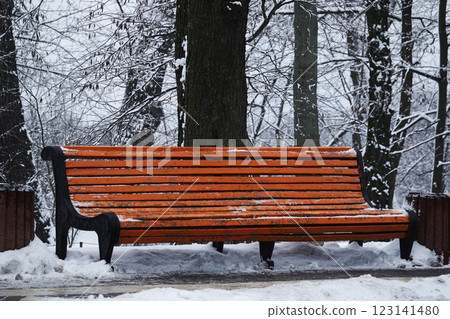 Bench in a winter park Kiev Ukraine 123141480