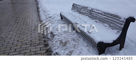 Bench in a winter park Kiev Ukraine 123141485