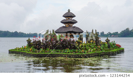 Pura Ulun Danu Beratan temple balinese hindu temple on a Bedugul lake in Bali, Indonesia Pura Ulun Danu Beratan temple balinese hindu temple on a Bedugul lake in Bali, Indonesia 123144254