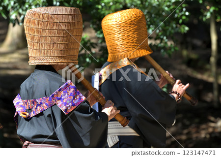 Komuso: A tribute performance in front of the Komuso Monument at Masuiyama Zuiganji Temple 123147471