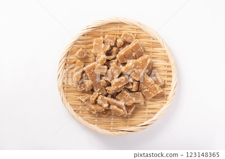 [Kikaijima, Kagoshima Prefecture] Mochi sugar (raw sugar) 123148365