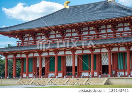 奈良興福寺宏偉的外觀 123148751