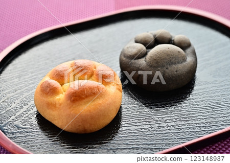 Nagoyanyan Nagoyanyan 123148987