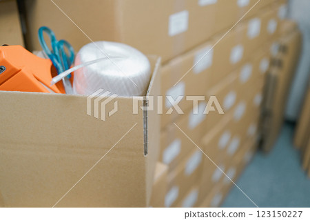 Packing material Packing material 123150227