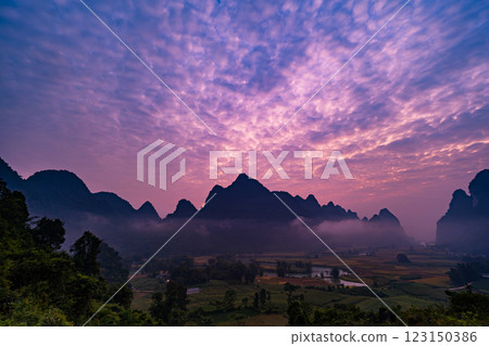 Beautiful sunrise landscape in Phong Nam valley, Amazing scenery landscape at Cao bang province, Northern Vietnam,Travel and nature landscape concept 123150386