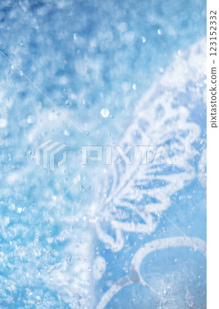 The splashing water surface - summer colors The splashing water surface - summer colors 123152332