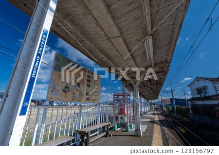 Wakayama Electric Railway Kanrojimae Station platform Wakayama Electric Railway Kanrojimae Station platform 123156797