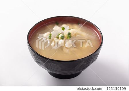 壓榨大豆味噌湯 壓榨大豆味噌湯 123159109