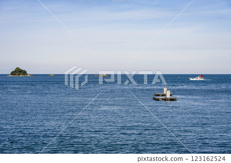 Floating raft fishing spot in Toba Bay 123162524
