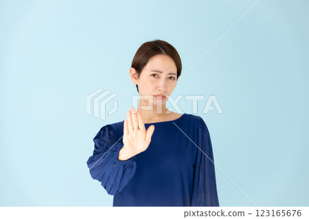 Woman casual portrait no 123165676