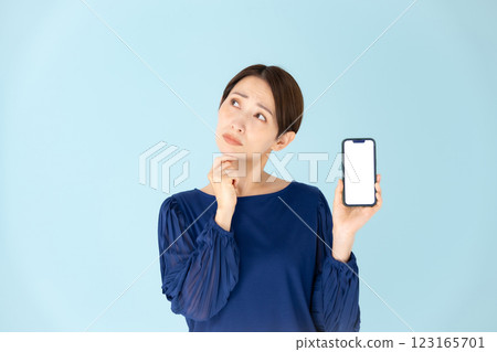 女人，休閒，肖像，智慧型手機，煩惱 123165701