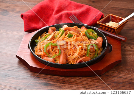 Note: The steam is synthetic. Neapolitan pasta from a Western restaurant with delicious tomato ketchup. Note: The steam is synthetic. Neapolitan pasta from a Western restaurant with delicious tomato ketchup. 123166627