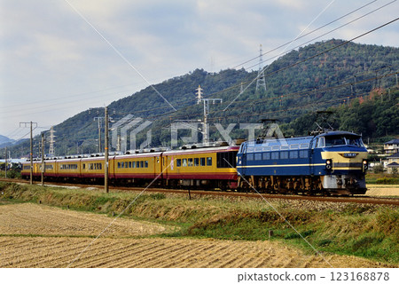 2006年：EF6649號山陽本線小座敷列車的浪漫 123168878