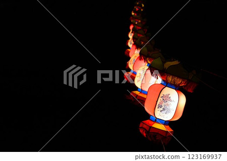 亞洲夜晚的燈籠(農曆新年) 亞洲夜晚的燈籠(農曆新年) 123169937